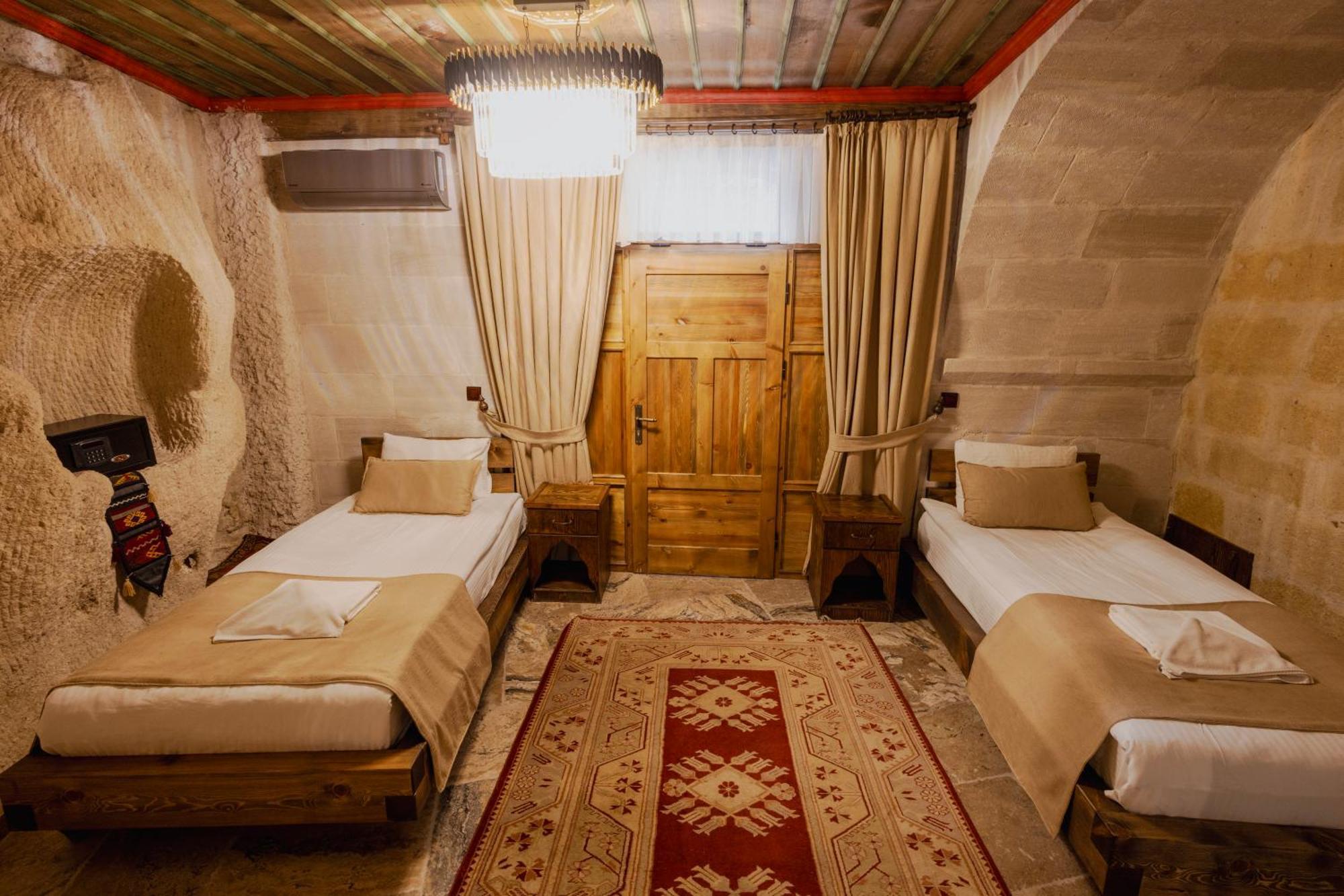 Noah'S Ark Cave Hotel Göreme Exterior photo